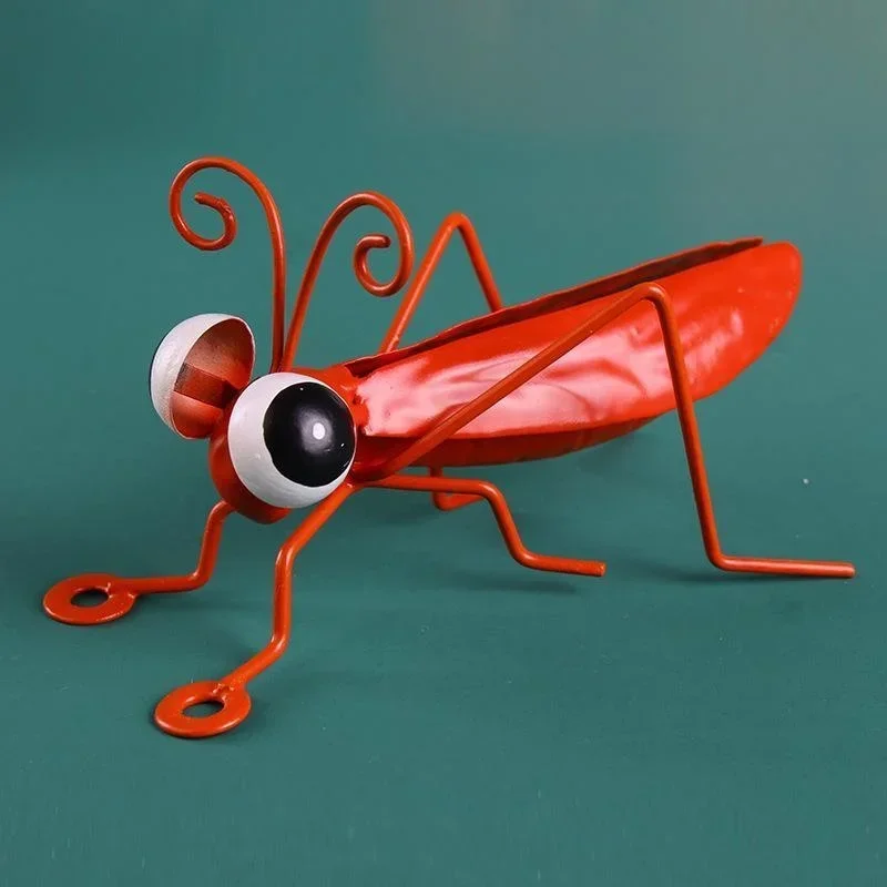 Statue de sauterelle en métal  - Resin Art Tree avis et prix